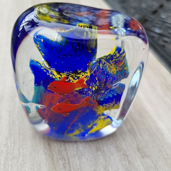MURANO FISH AQUARIUM PAPERWEIGHT - Picture 1 of 7